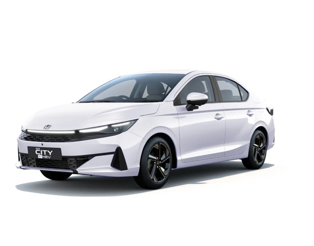 Honda City in Platinum White Pearl color
