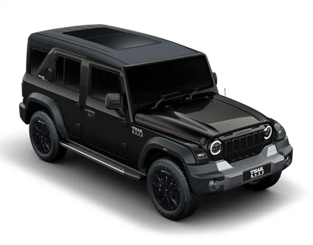 Mahindra Thar ROXX Star Edn D MT 2WD - STEALTH BLACK