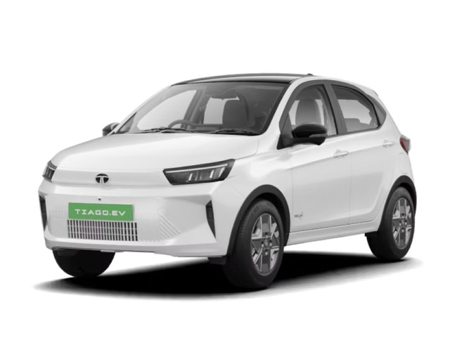 Tata Tiago EV in Pristine White with Dual Tone color