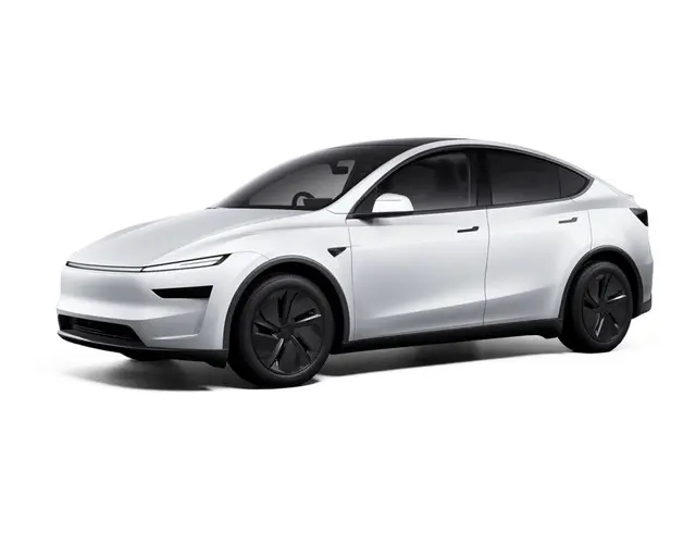 Pearl White Multi-Coat image