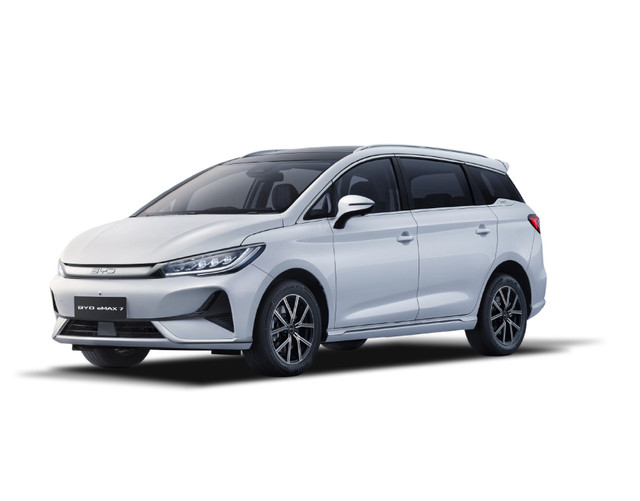 BYD eMax 7 Photo 2