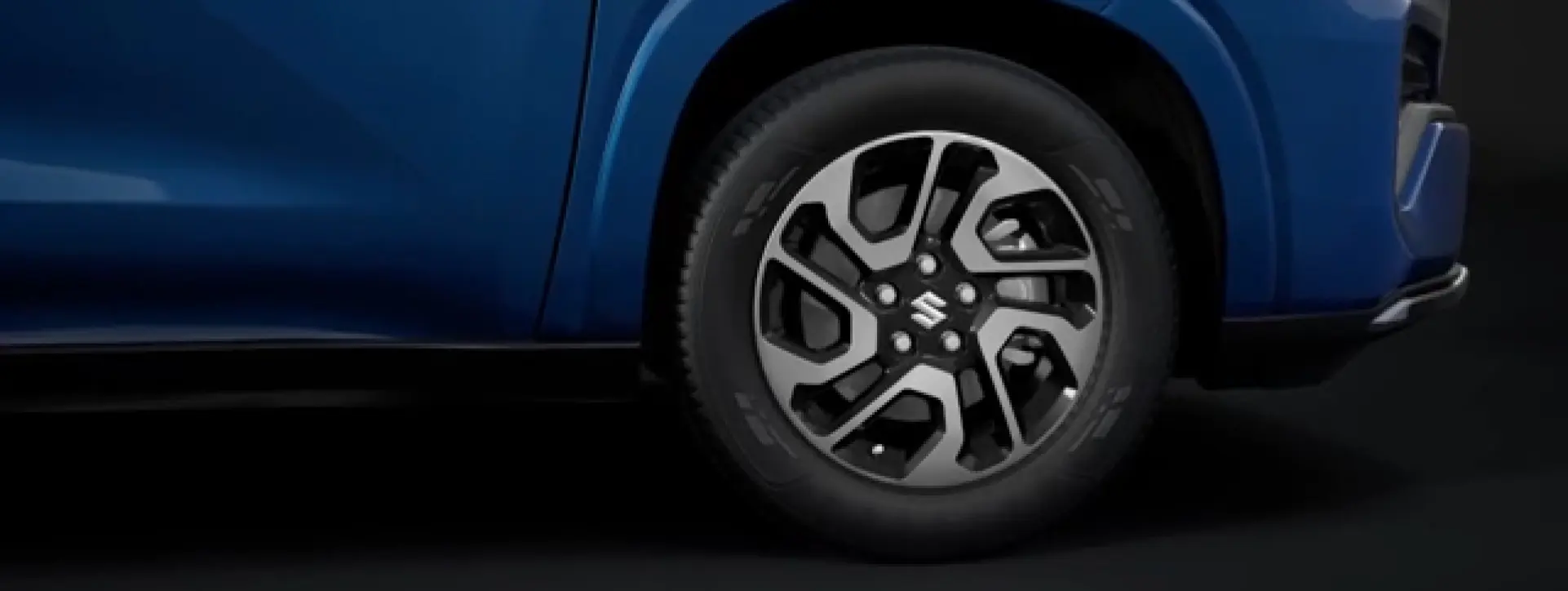 Maruti Suzuki Invicto alloy wheel