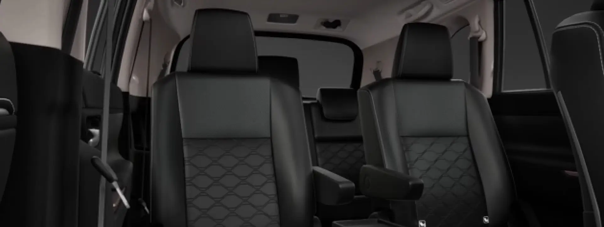 Maruti Suzuki Invicto rear seat