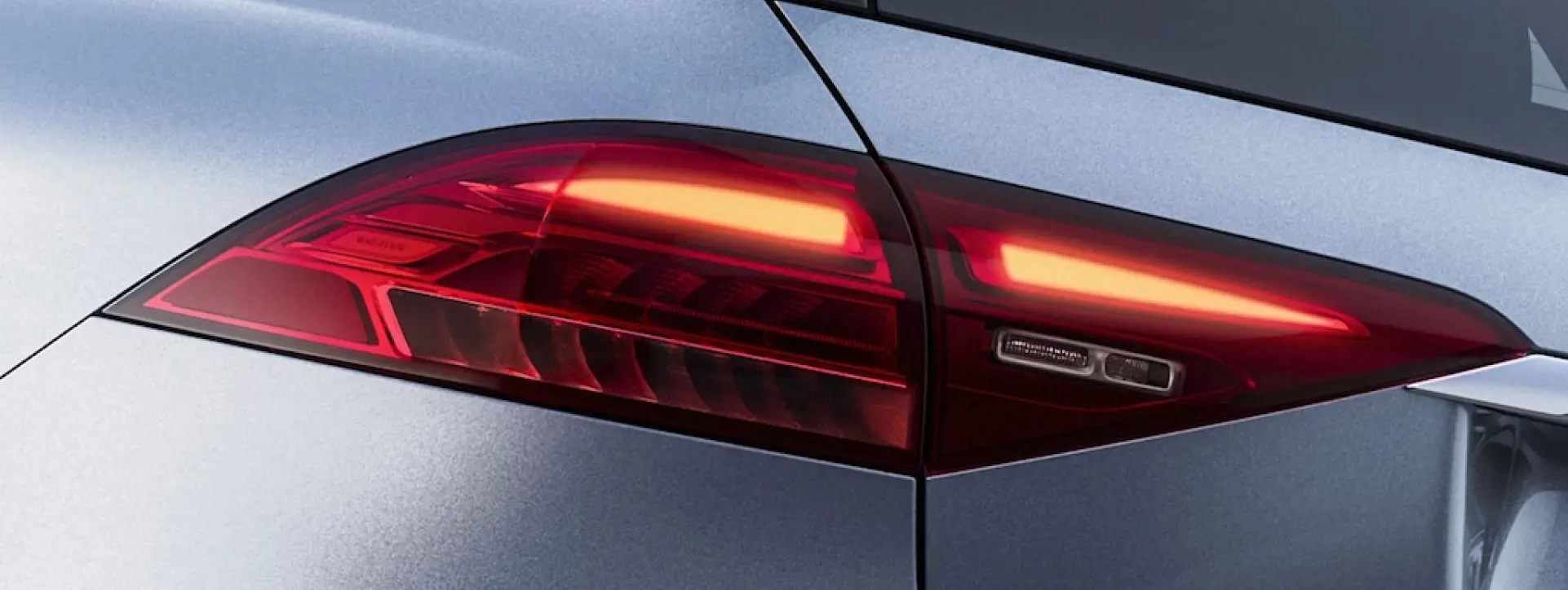 Mercedes-Benz GLE Taillight