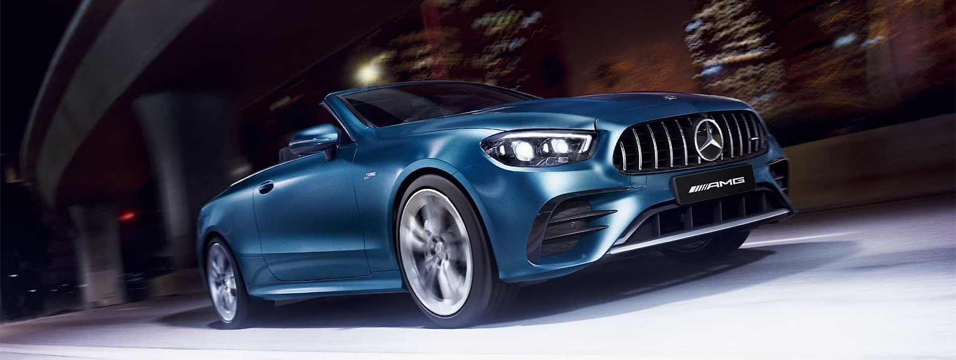 Mercedes-Benz E-Class Cabriolet Front Right View