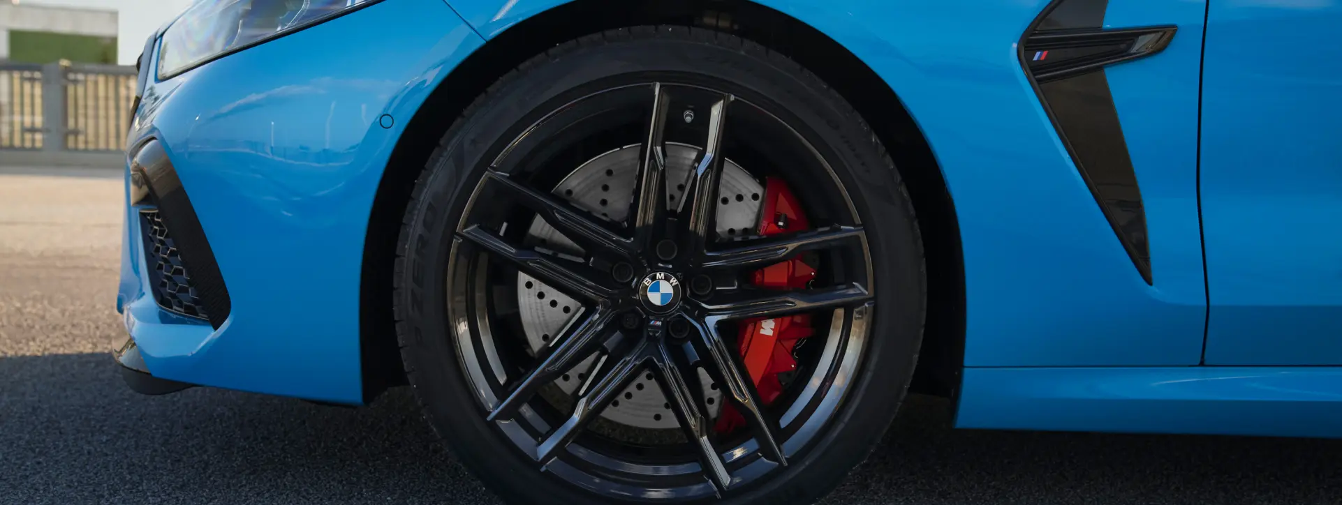 BMW M8 20" M Light Alloy