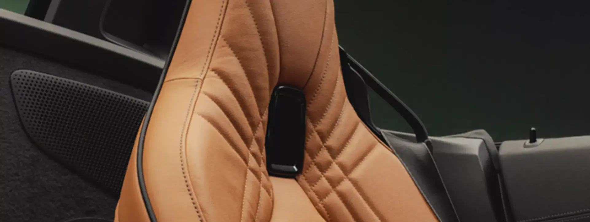 BMW Z4 Exclusive Interior Equipment