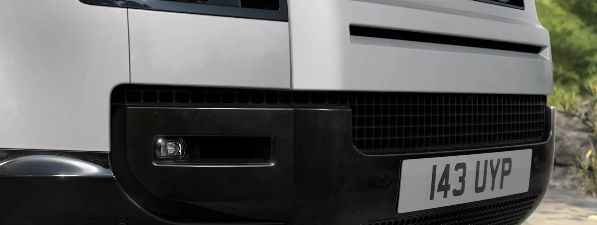 Land Rover Defender 90 Front View