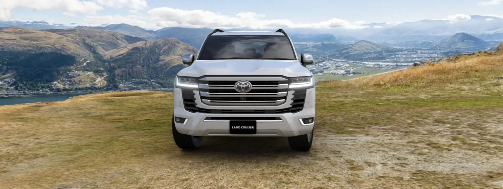 Toyota Land Cruiser 300 Front View