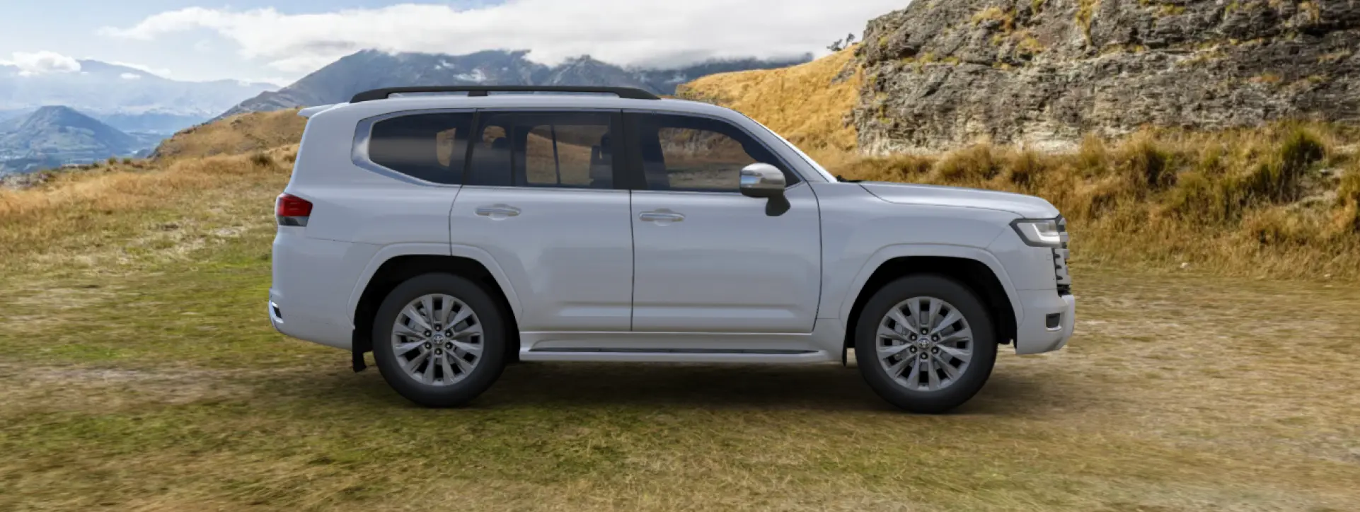 Toyota Land Cruiser 300 Right Side VIew