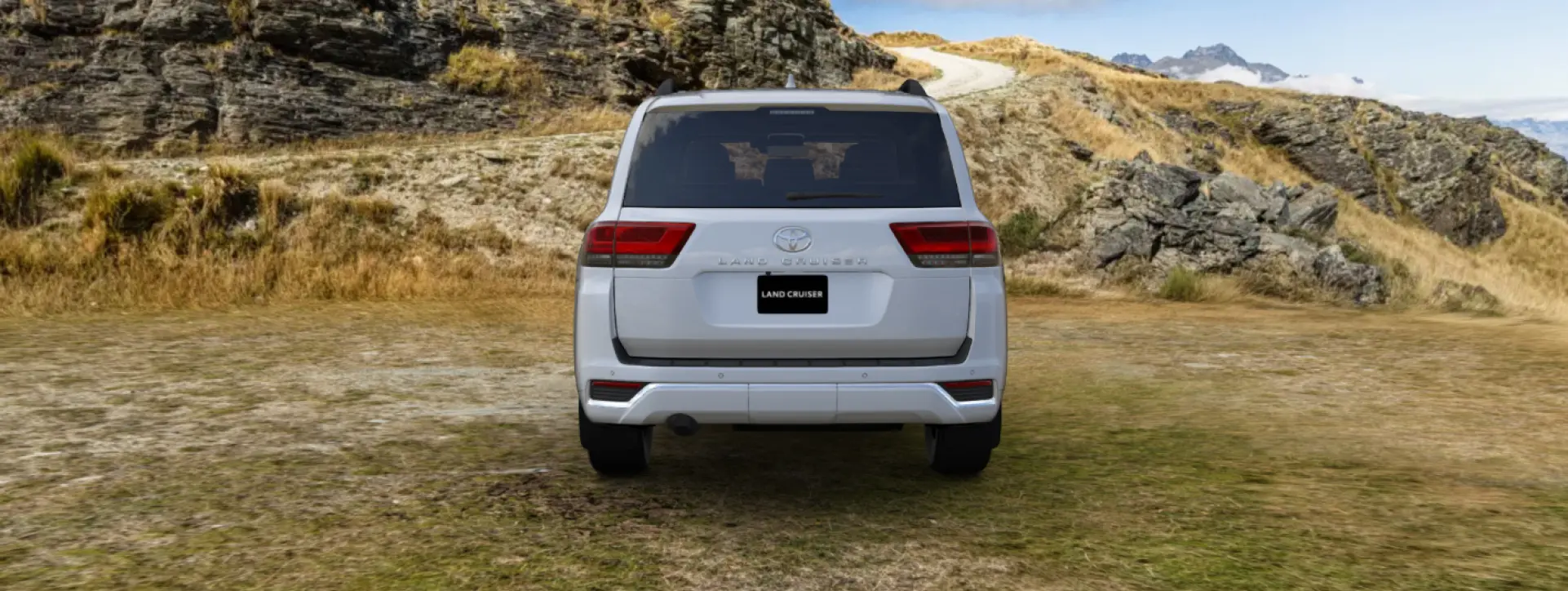 Toyota Land Cruiser 300 Rear View