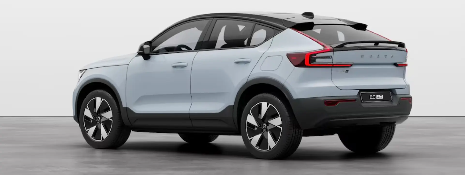 Volvo C40 Rear Left View