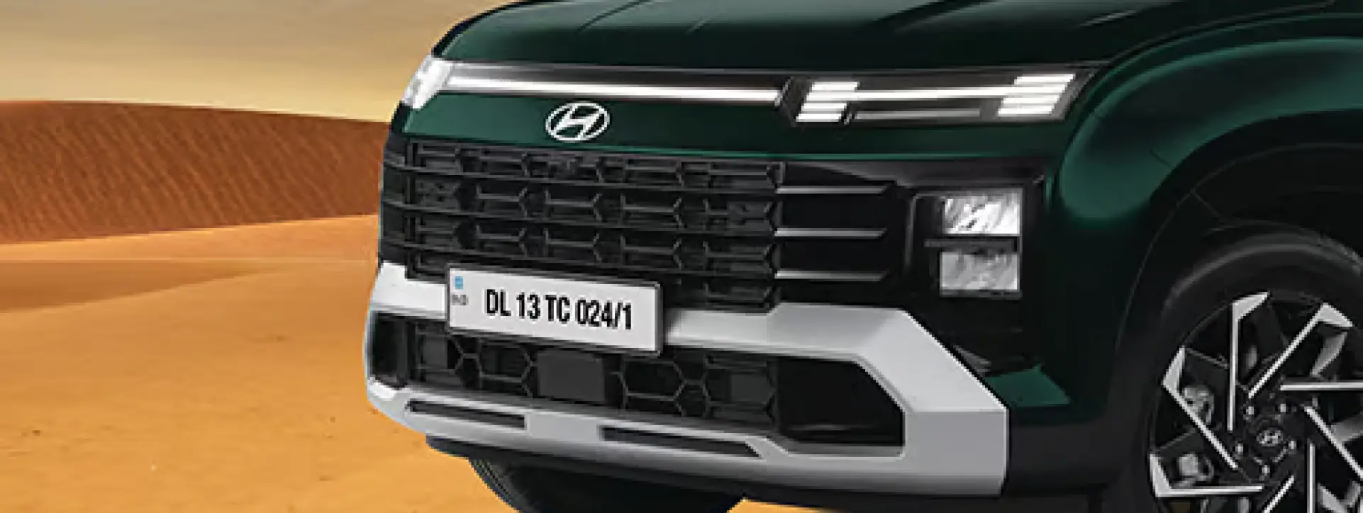 Hyundai Alcazar Black painted radiator grille