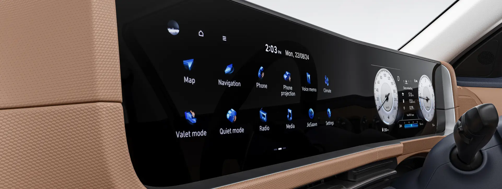 Hyundai Alcazar infotainment and cluster