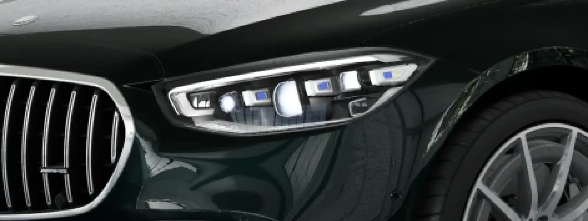 Mercedes-Benz AMG S 63 Headlight