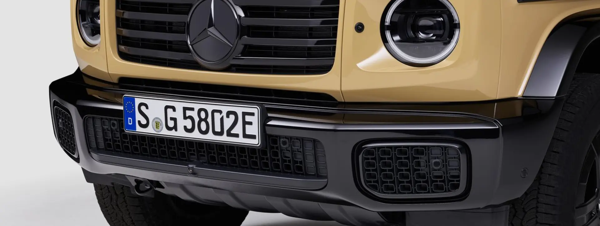 Mercedes-Benz G-Class Electric Grille