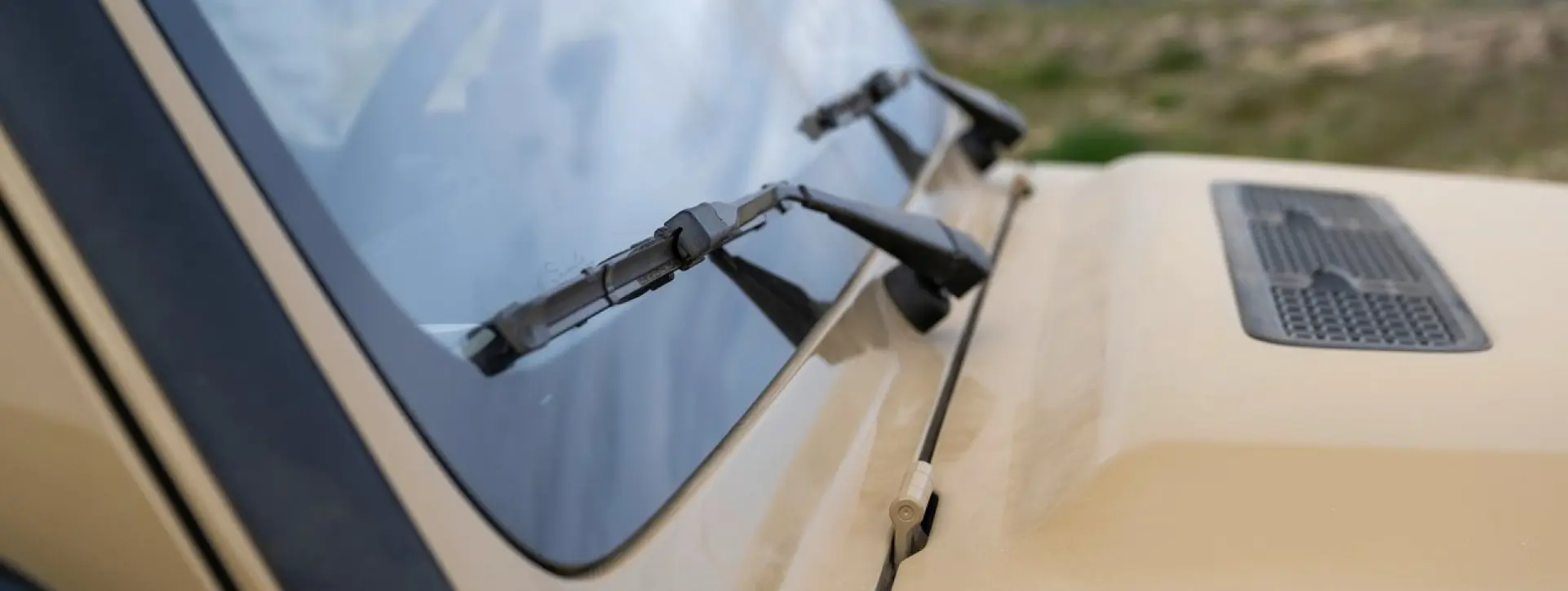 Mercedes-Benz G-Class Electric Front Windshield And Wiper