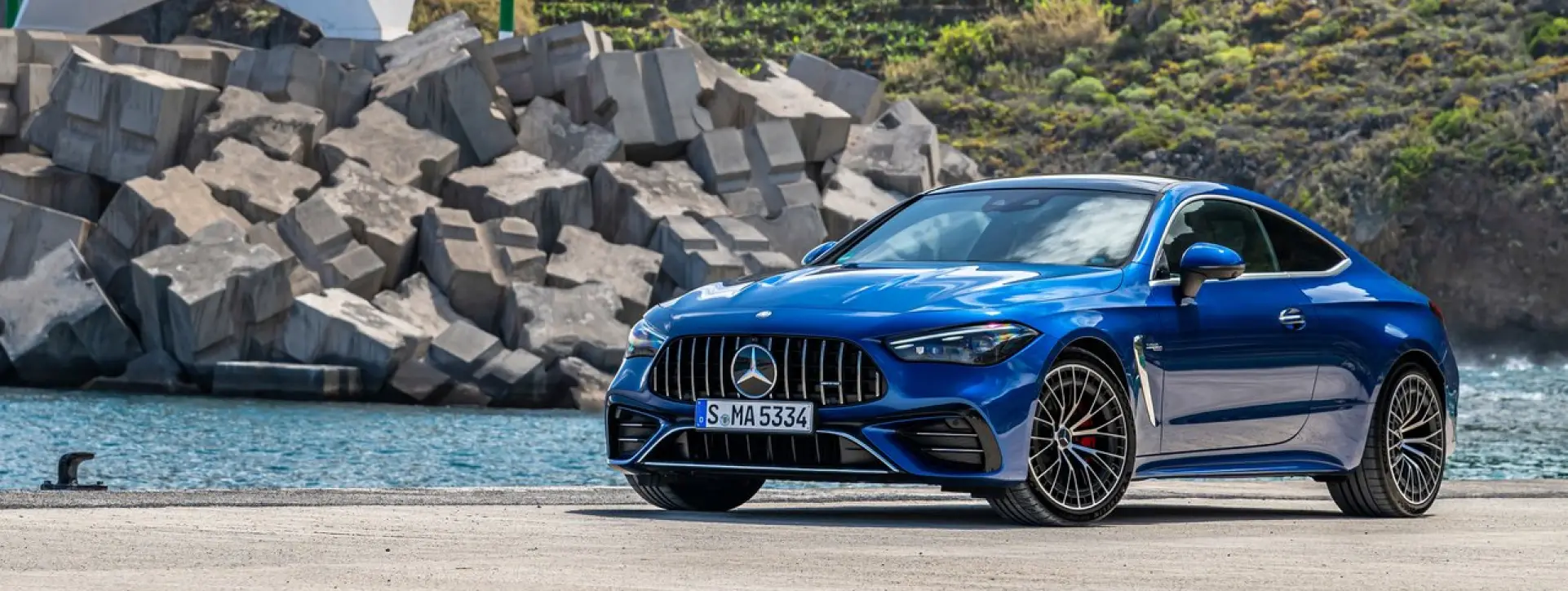 Mercedes-Benz AMG CLE 53 Left Front Three Quarter