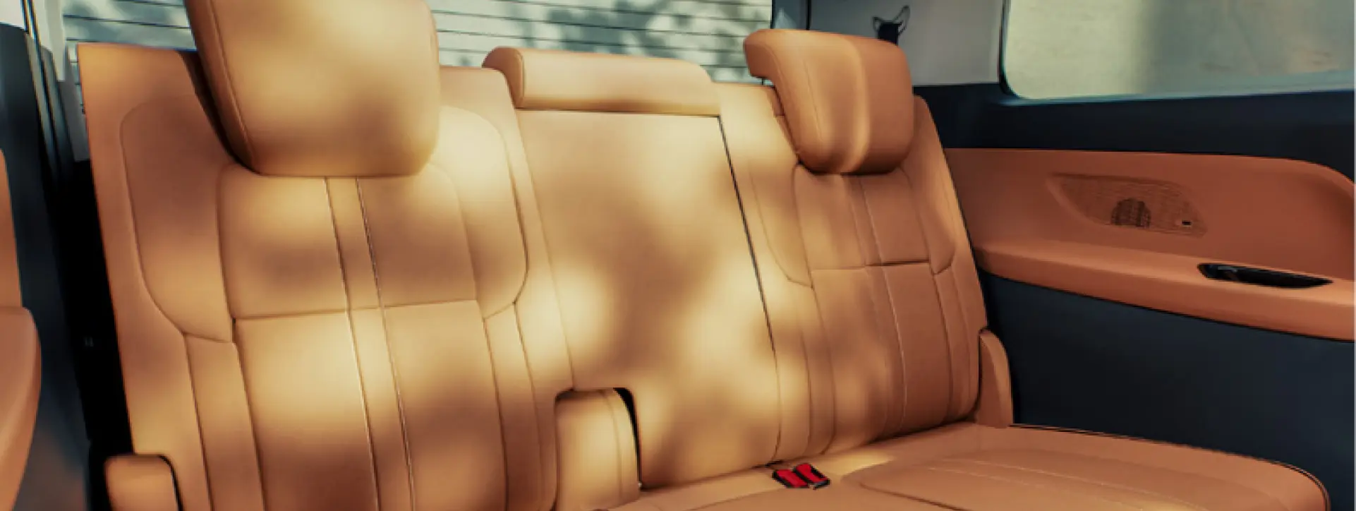 Morris Garages M9 Third Row Seats