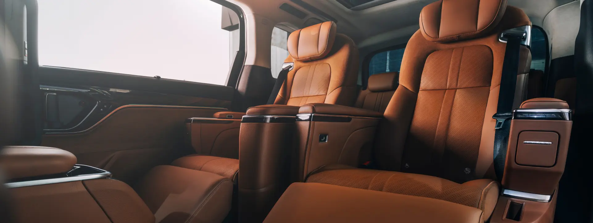 Morris Garages M9 Rear Seat