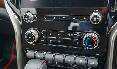 SOS Push Button for Emergency Assistance